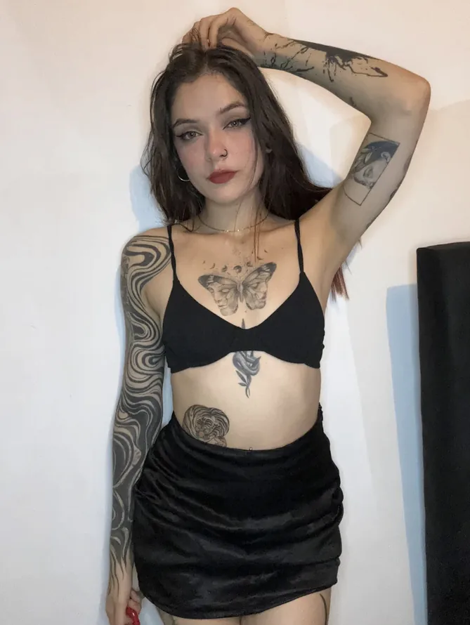 Gratuit OnlyFans Élodie - Annecy-le-Vieux, Auvergne-Rhône-Alpes
