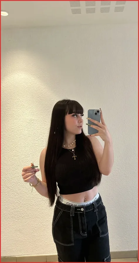 Top OnlyFans Alicia - Roanne, Auvergne-Rhône-Alpes