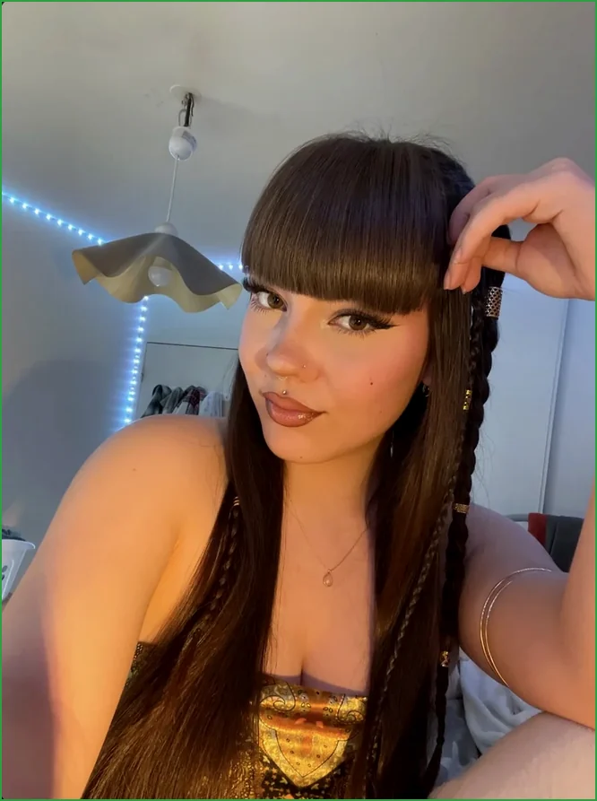 Alicia Meilleurs Gratuit OnlyFans Avion