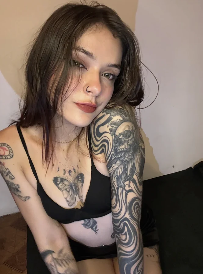 Top OnlyFans Élodie - Hénin-Beaumont, Hauts-de-France
