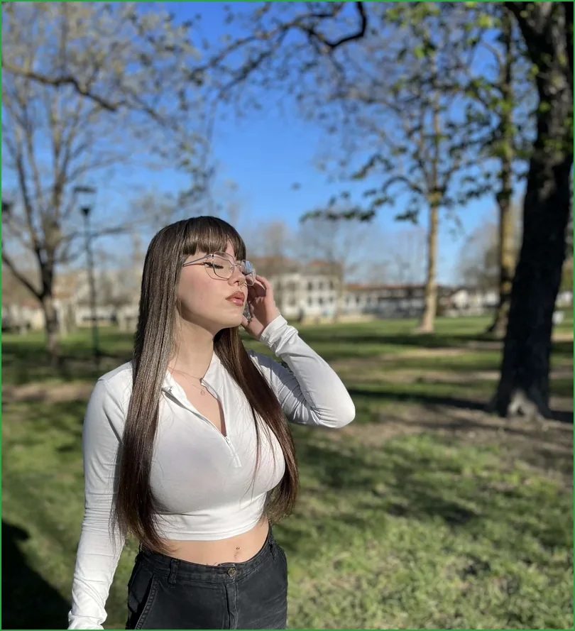 Alicia, top Gratuit OnlyFans modèles - Authon-la-Plaine