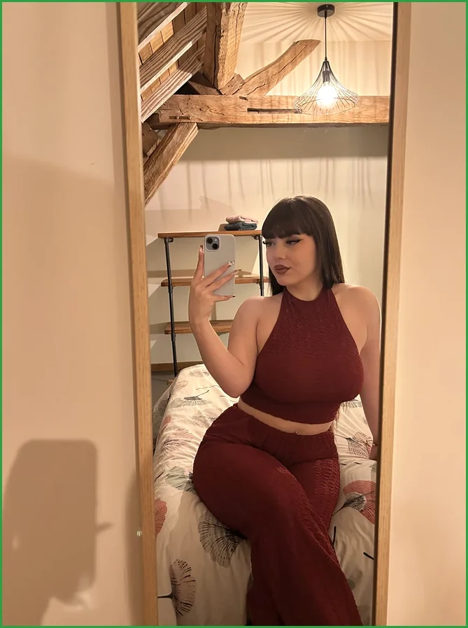 Top OnlyFans Alicia - Beauchery-Saint-Martin, Île-de-France