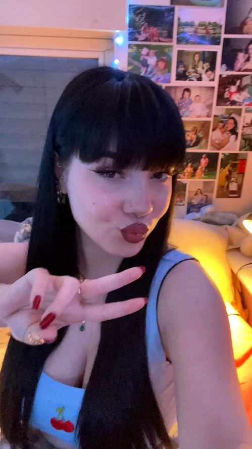 Gratuit OnlyFans Alicia - Boutervilliers, Île-de-France