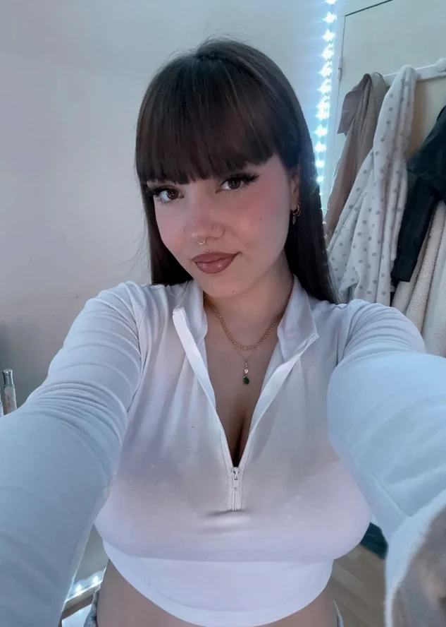 Gratuit OnlyFans Alicia - Cesson, Île-de-France