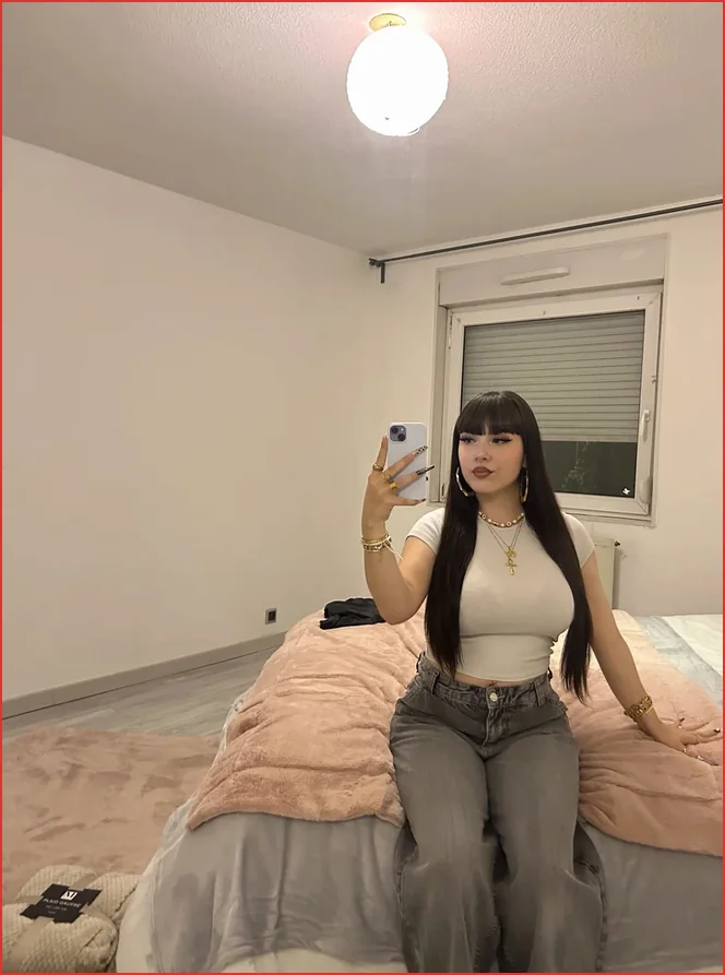 Alicia, top Gratuit OnlyFans modèles - Civry-la-Forêt