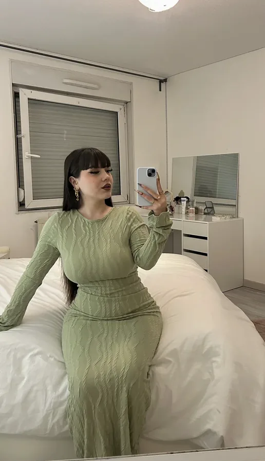 Top OnlyFans Alicia - Coulommes, Île-de-France