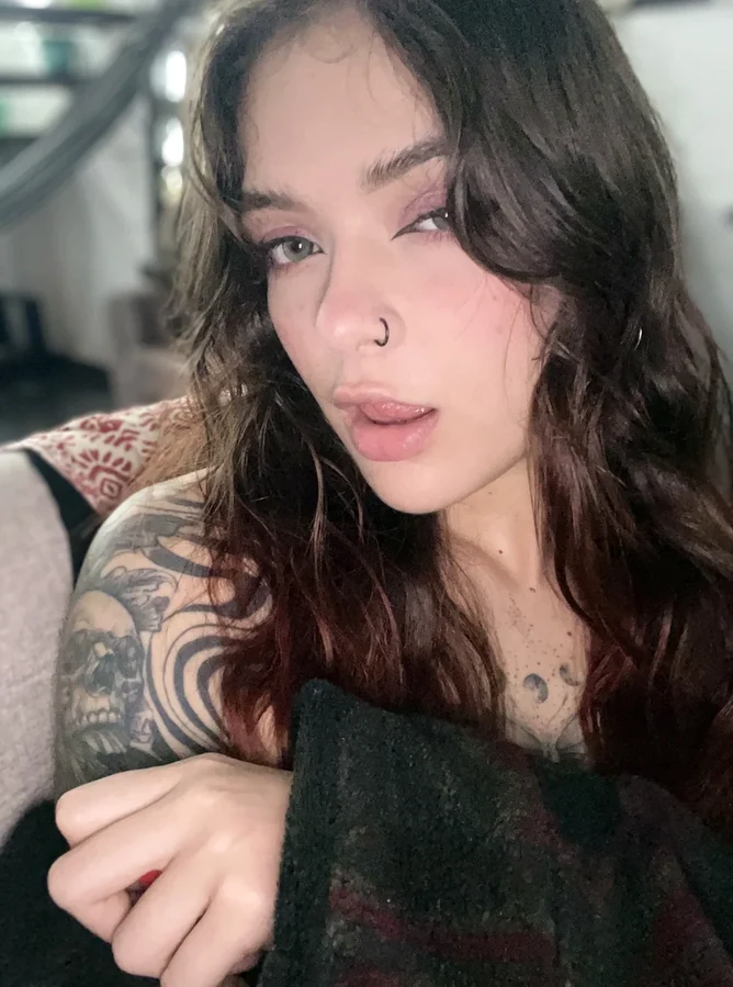 Top OnlyFans Élodie - Davron, Île-de-France
