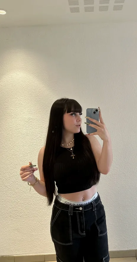 Gratuit OnlyFans Alicia - Fontaine-Fourches, Île-de-France