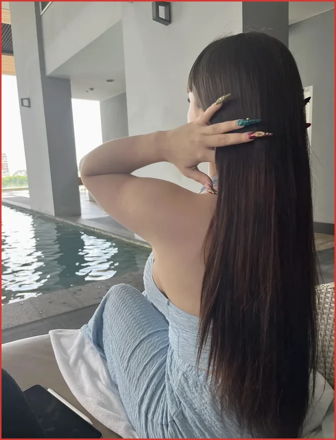 Gratuit OnlyFans Alicia - Fontenay-le-Fleury, Île-de-France