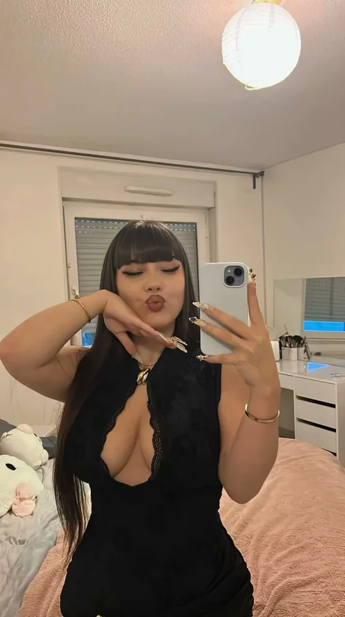 Gratuit OnlyFans Alicia - Juziers, Île-de-France
