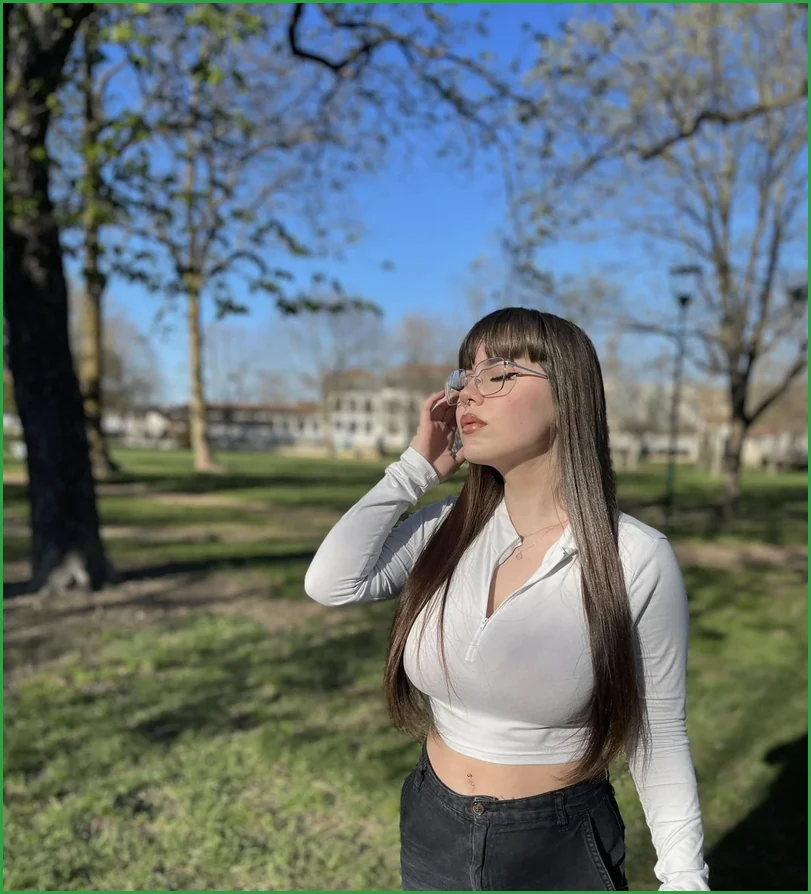 Gratuit OnlyFans Alicia - La Garenne-Colombes, Île-de-France