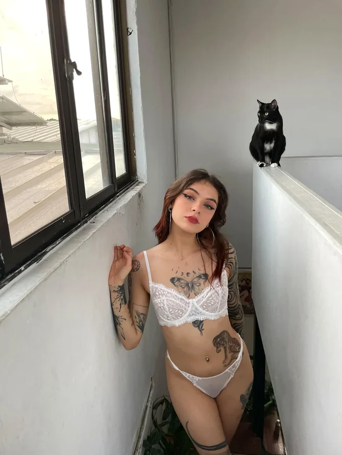 Meilleurs Gratuit OnlyFans Élodie - Le Mesnil-Saint-Denis, Île-de-France