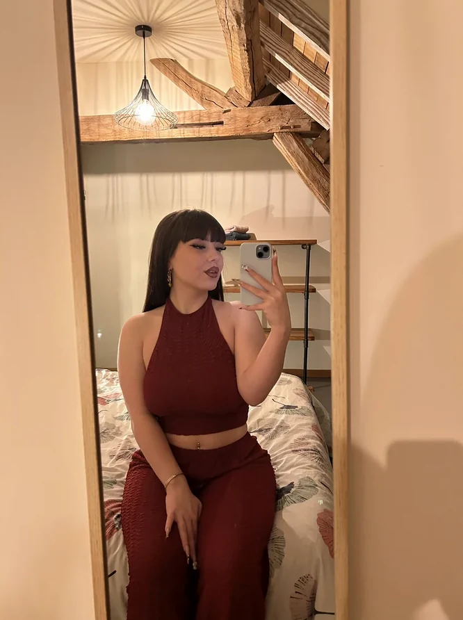 Top OnlyFans Alicia - Limay, Île-de-France