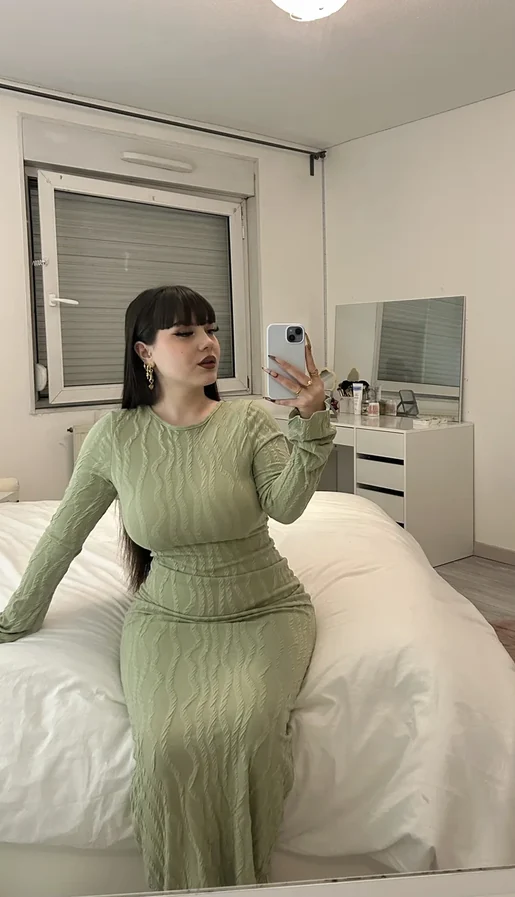 Gratuit OnlyFans Alicia - Lizines, Île-de-France