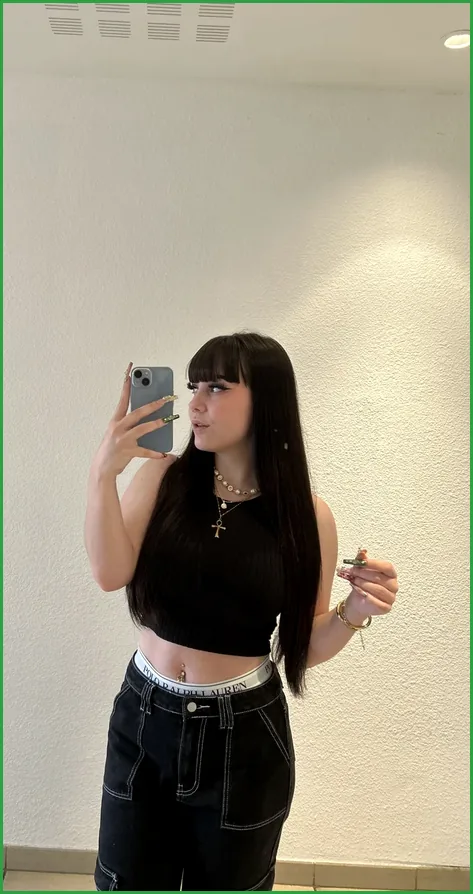 Alicia, top Gratuit OnlyFans modèles - Mormant