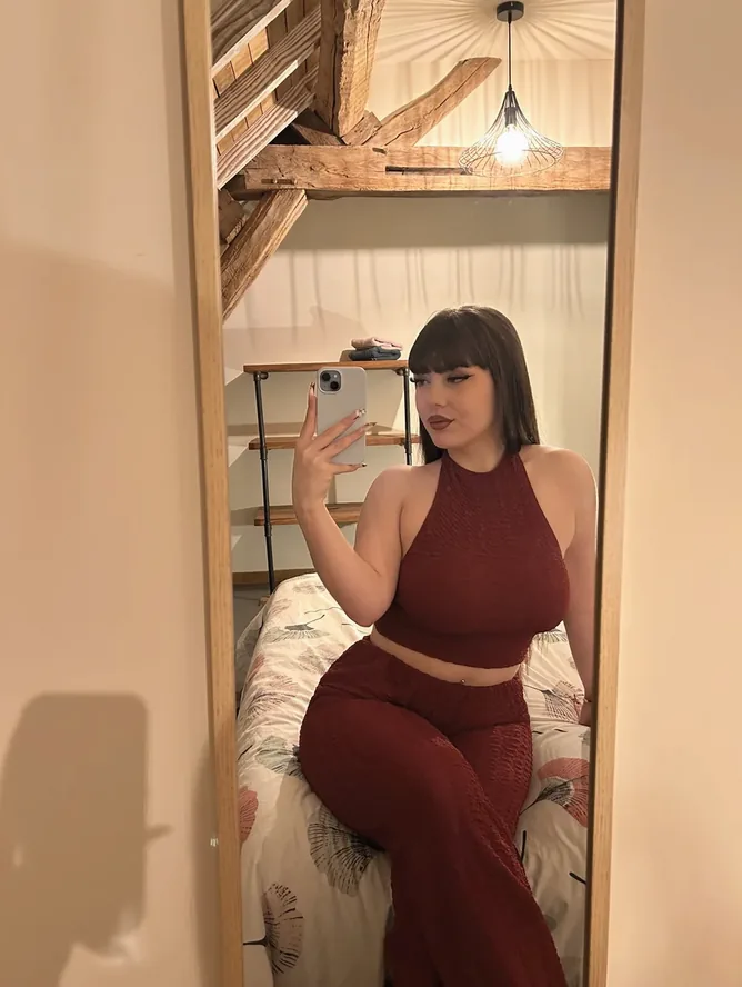 Top OnlyFans Alicia - Ozouer-le-Voulgis, Île-de-France
