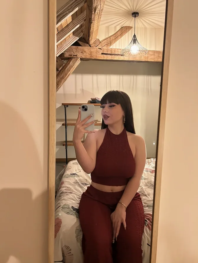 Top OnlyFans Alicia - Paris 18, Île-de-France