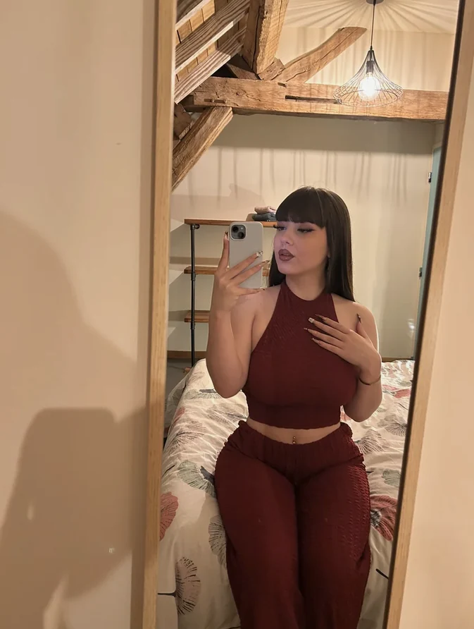 Alicia, top Gratuit OnlyFans modèles - Vert-Saint-Denis
