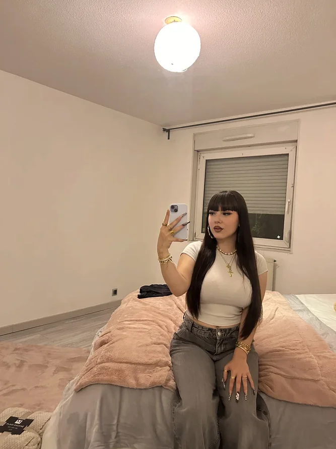 Gratuit OnlyFans Alicia - Évreux, Normandie