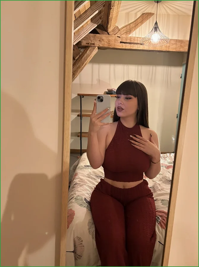 Top OnlyFans Alicia - Villenave-d'Ornon, Nouvelle-Aquitaine